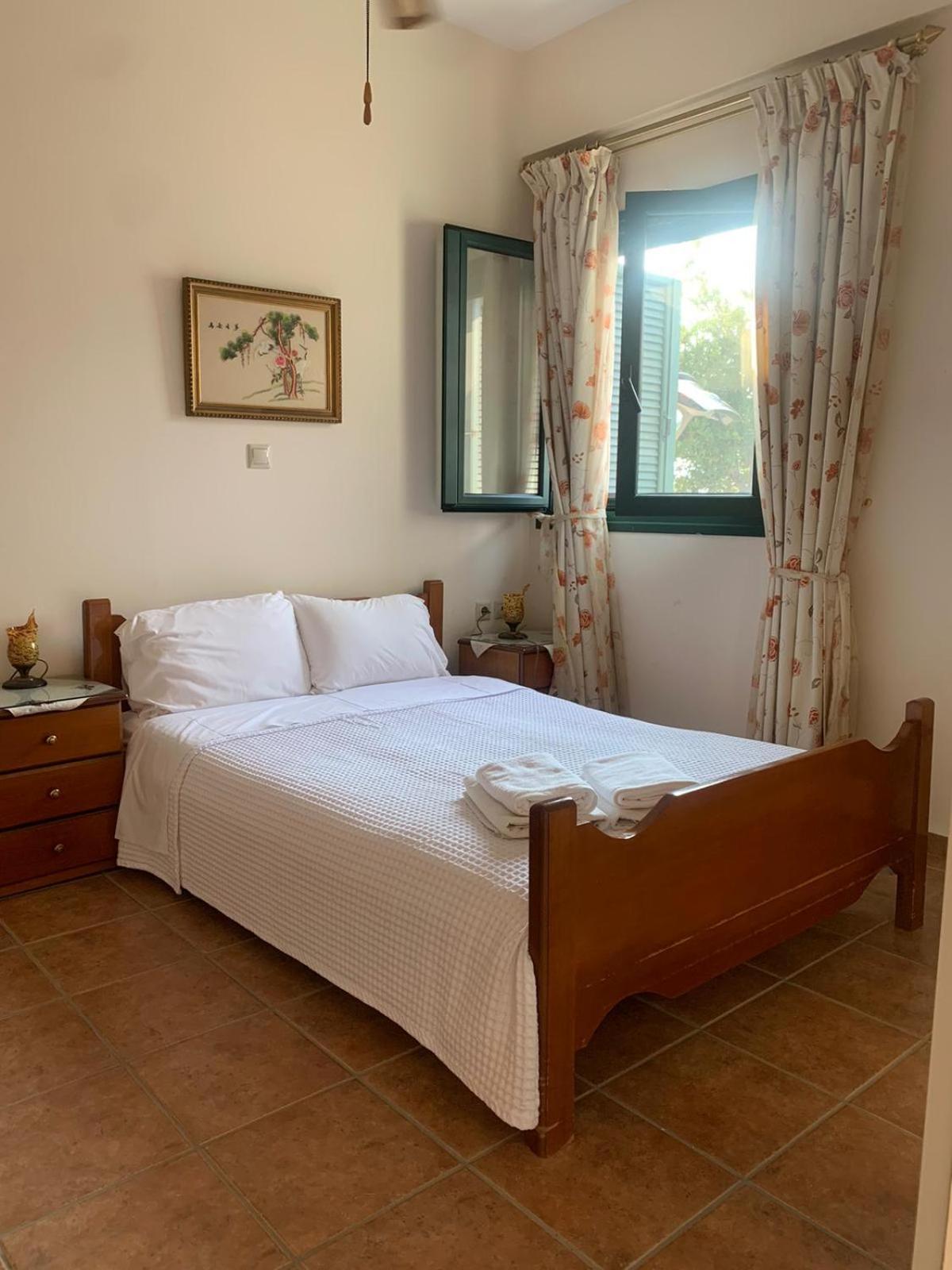 Vatoulia House Aparthotel Néon Oítilon Екстериор снимка